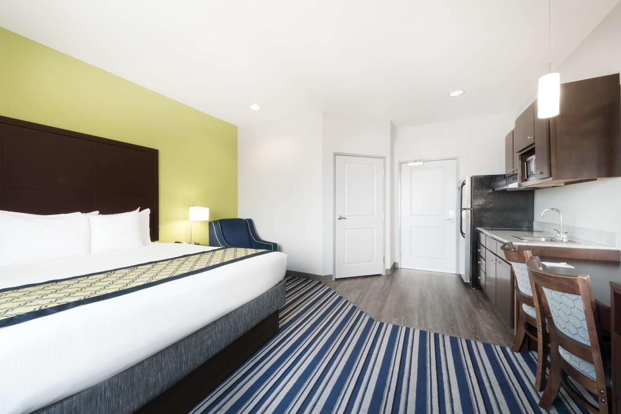 Hawthorn Extended Stay By Wyndham Midland Exterior foto
